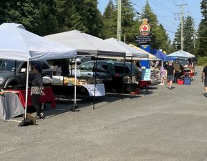 PopumTailgate Market