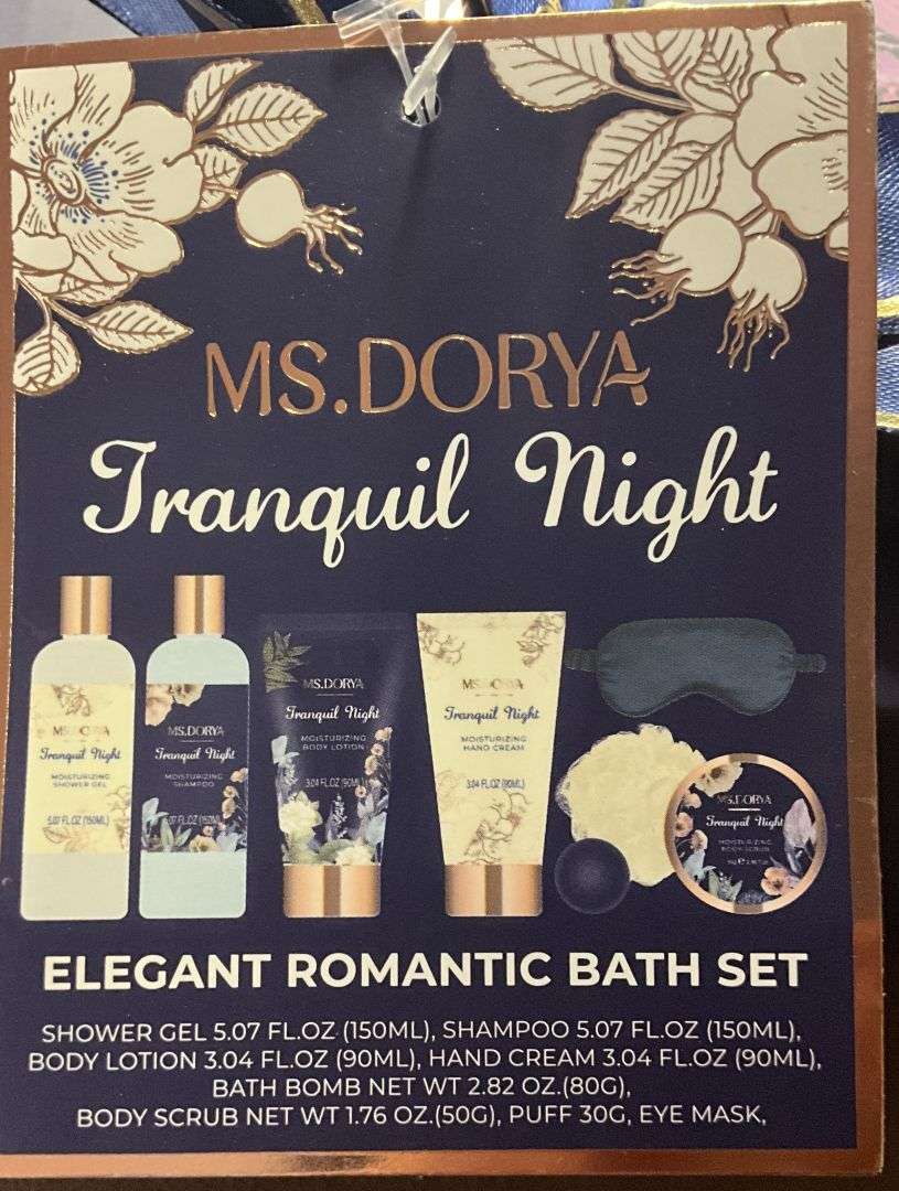 Elegant Romantic Bath Set