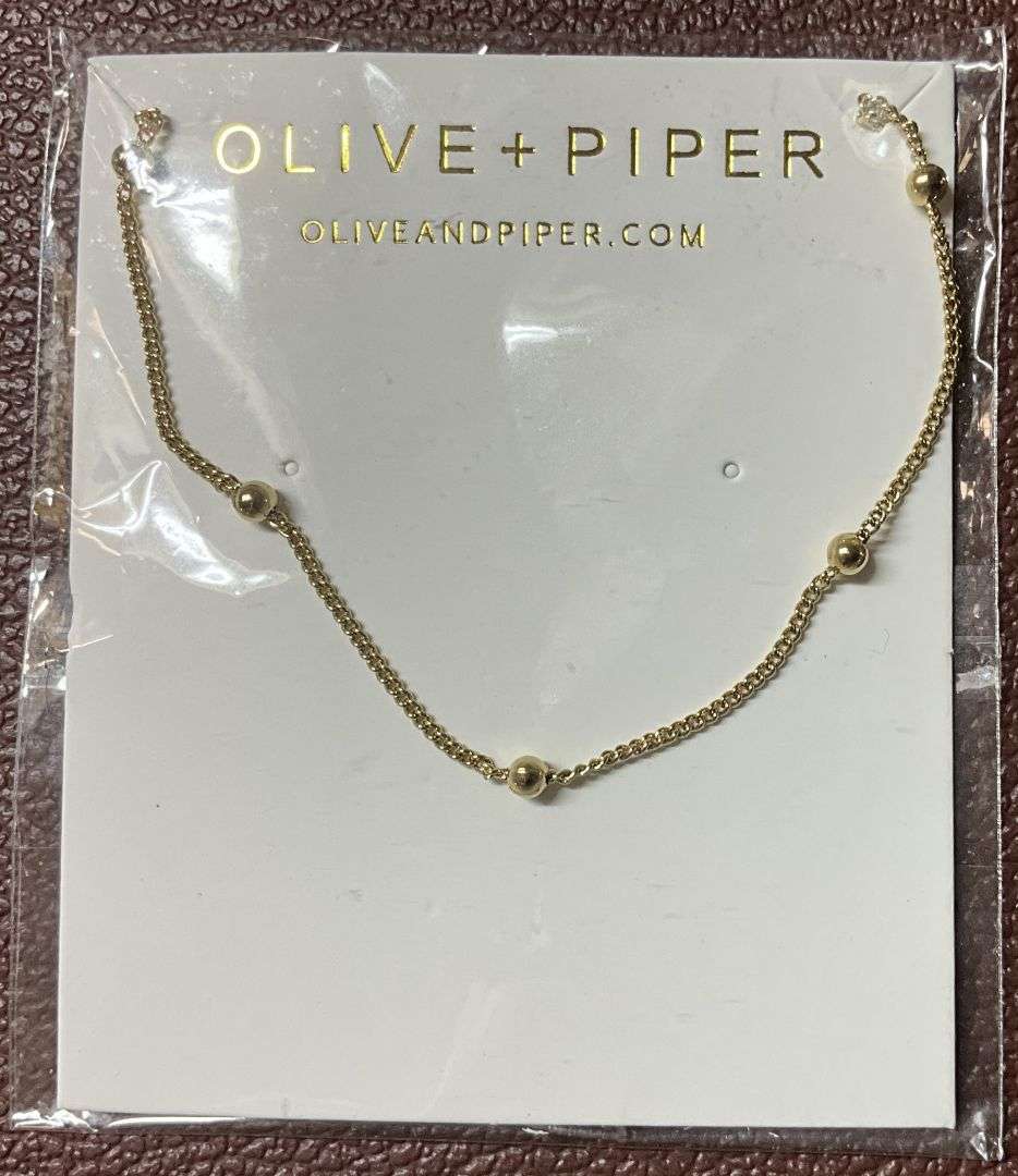 Olive + Piper necklace