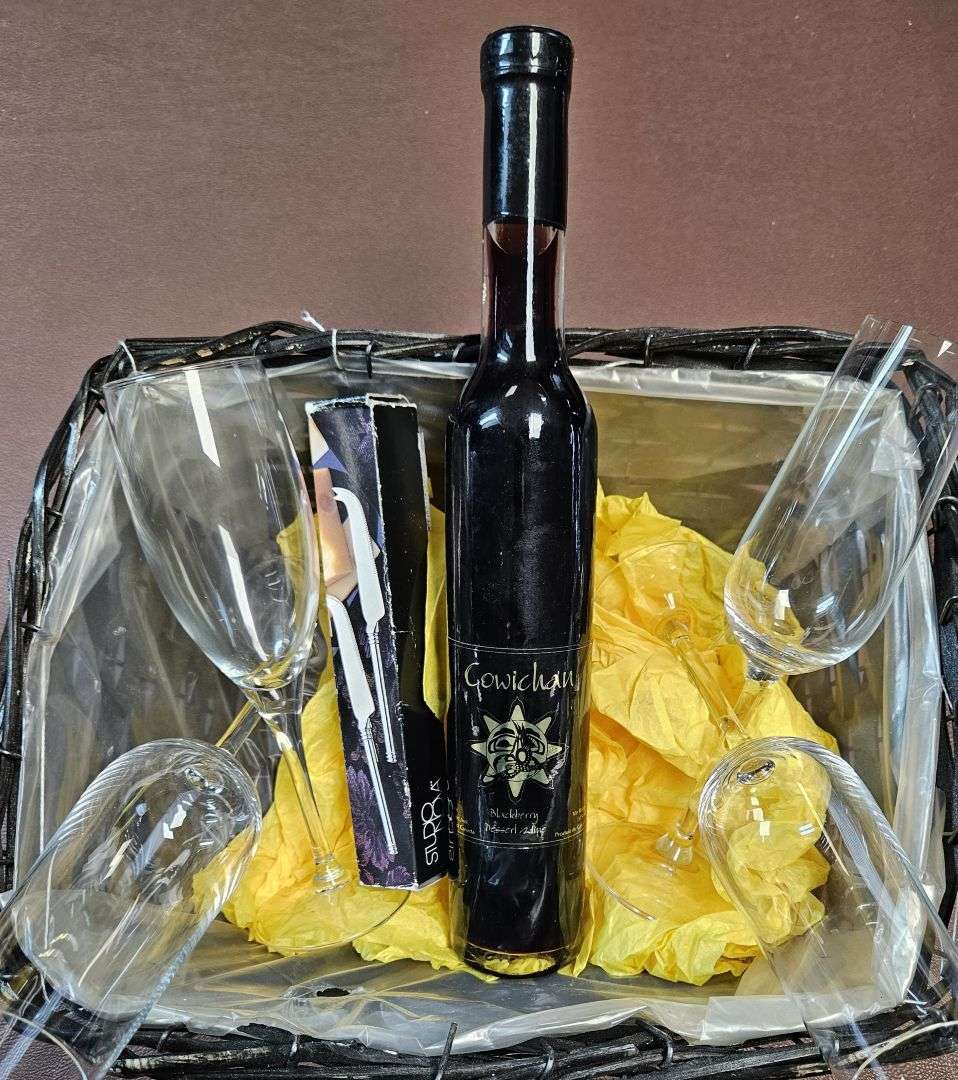 Icewine Basket